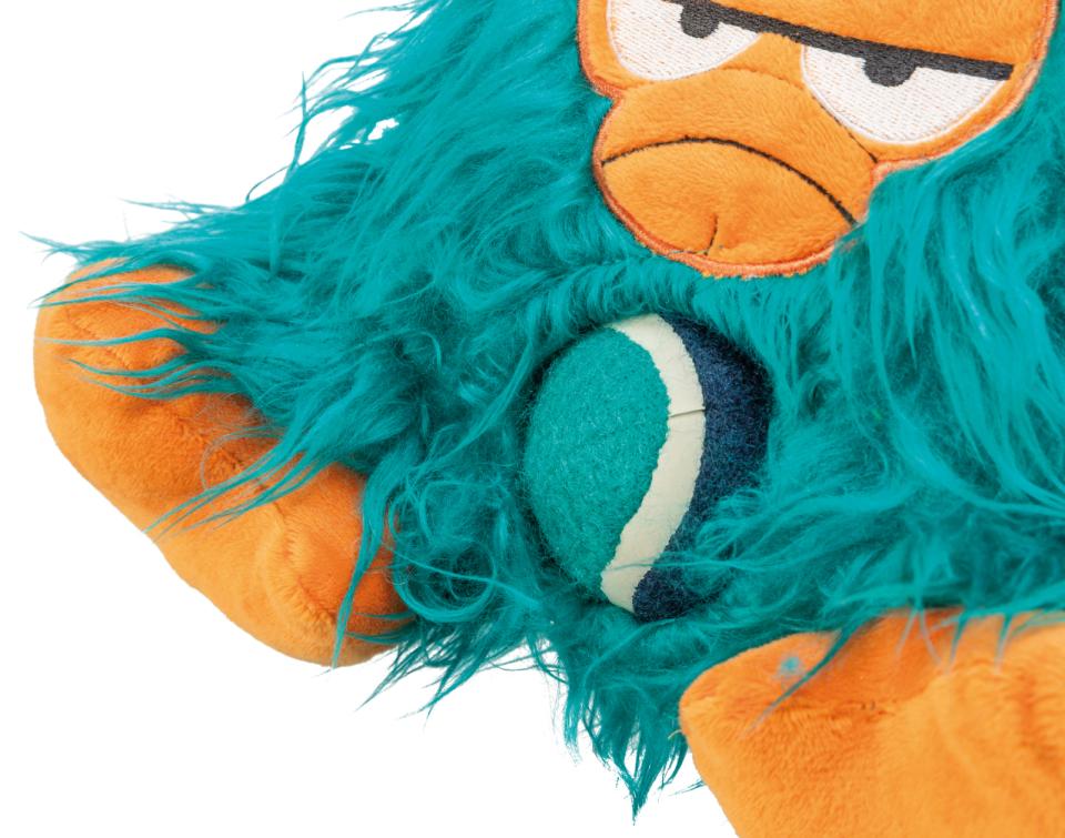 Trixie monster with tennis ball