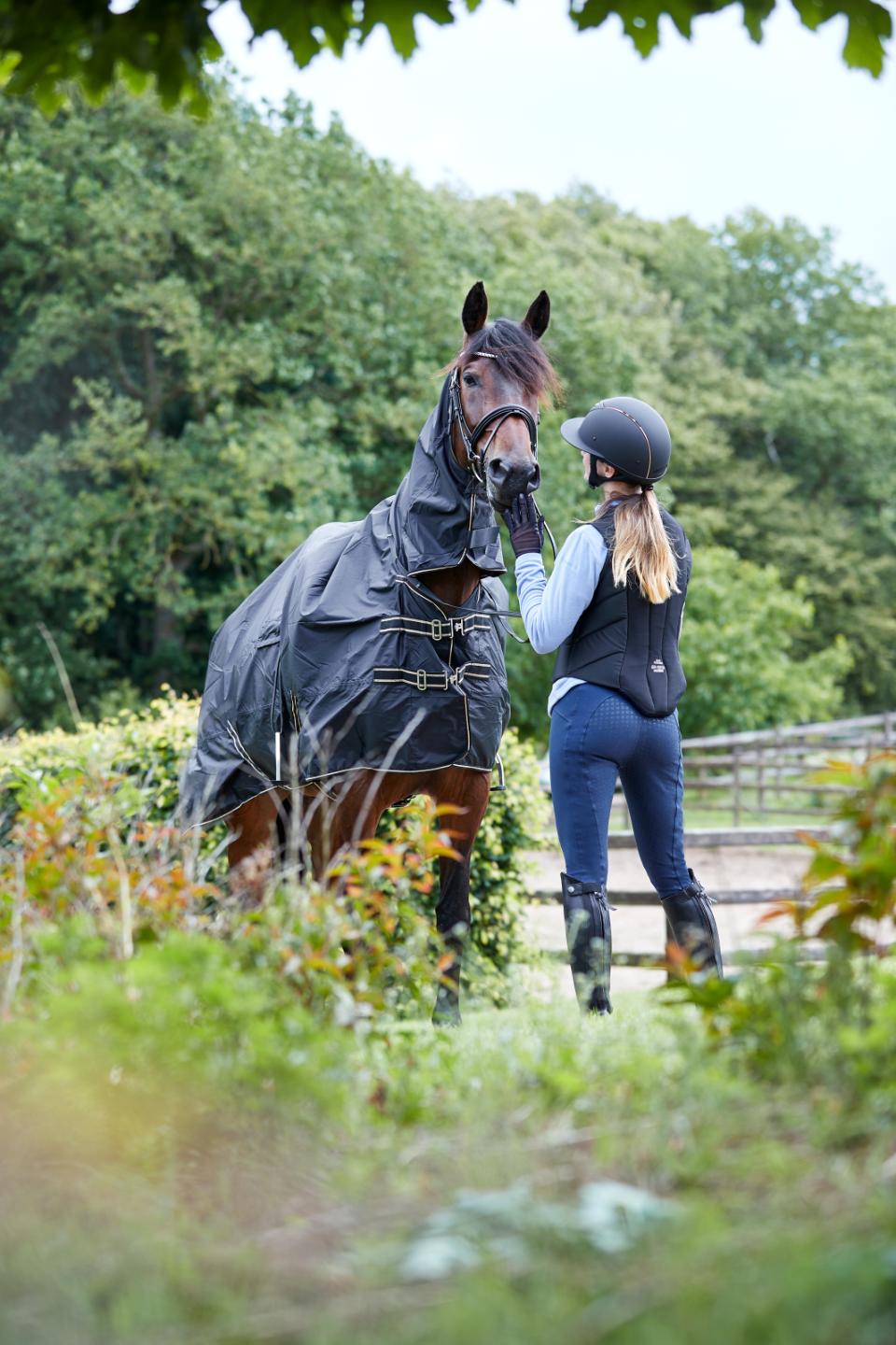 Equipage Montel Ryggskydd