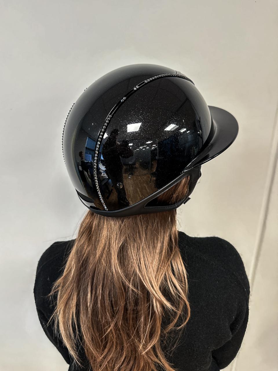 One K MIPS Avancé Lux ridehjelm - shimmer, svart swarovski pipe