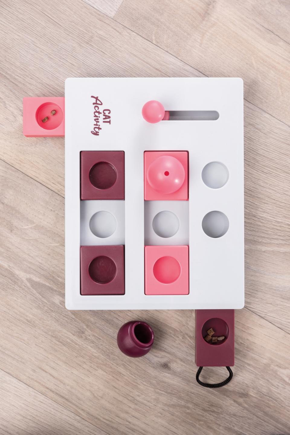 Cat Activity Brain Mover