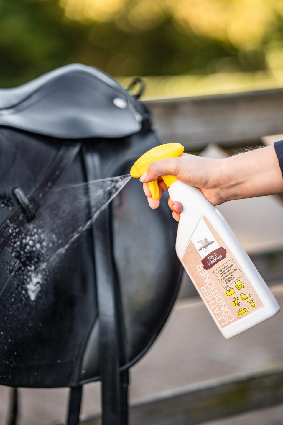 Bense & Eicke Leather Conditioner - trinn 2