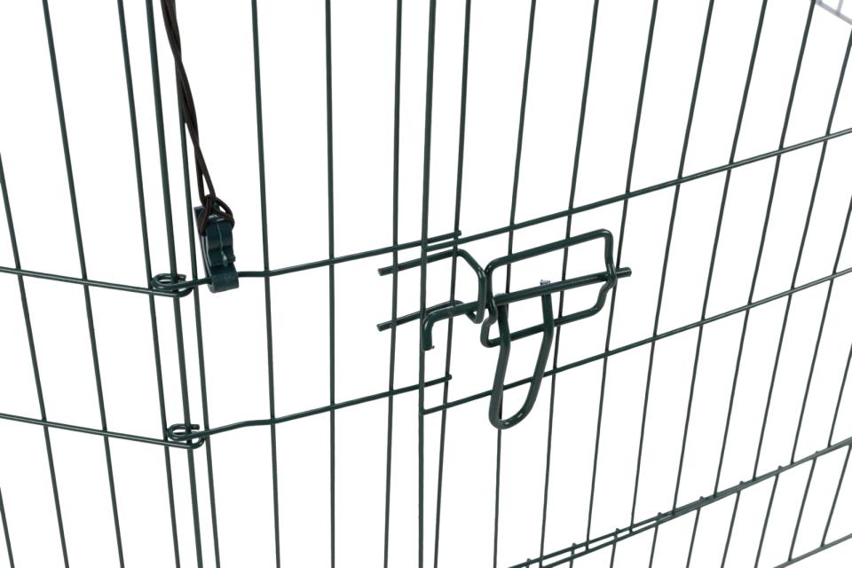 Outdoor Run with Protective Net