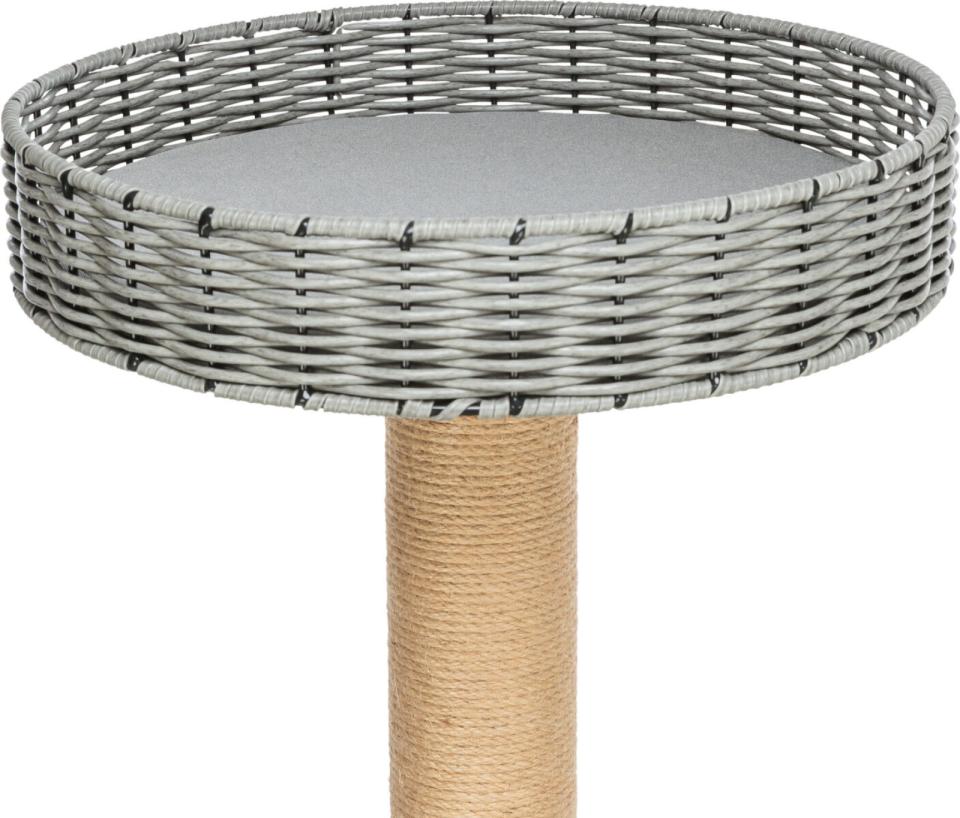 Trixie Amalia udendør kradsetræ med hule