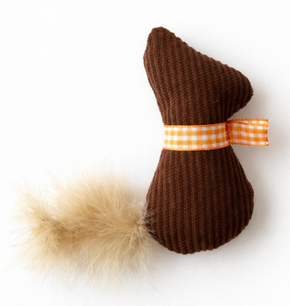 Companion Squirrel plyschdjur med kattmynta