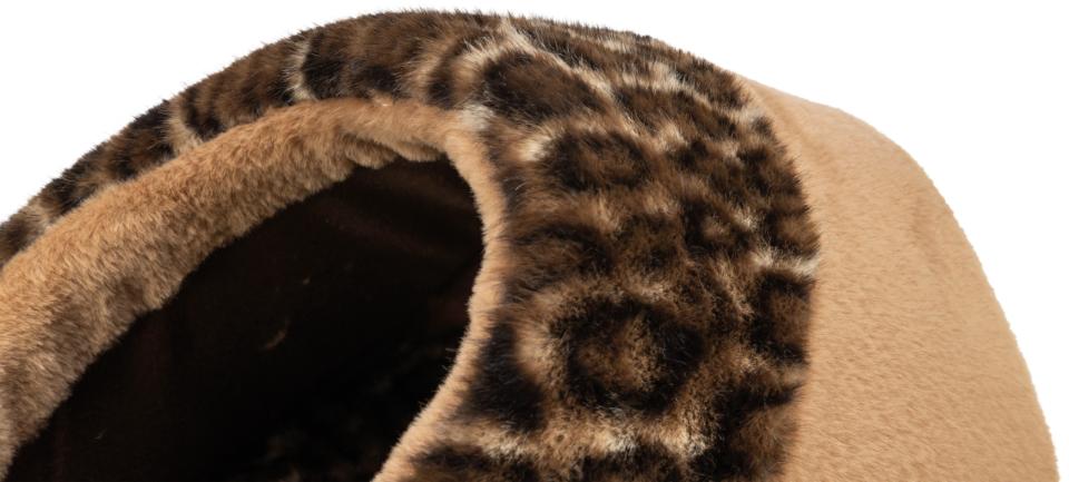 Trixie Leo hyggehule