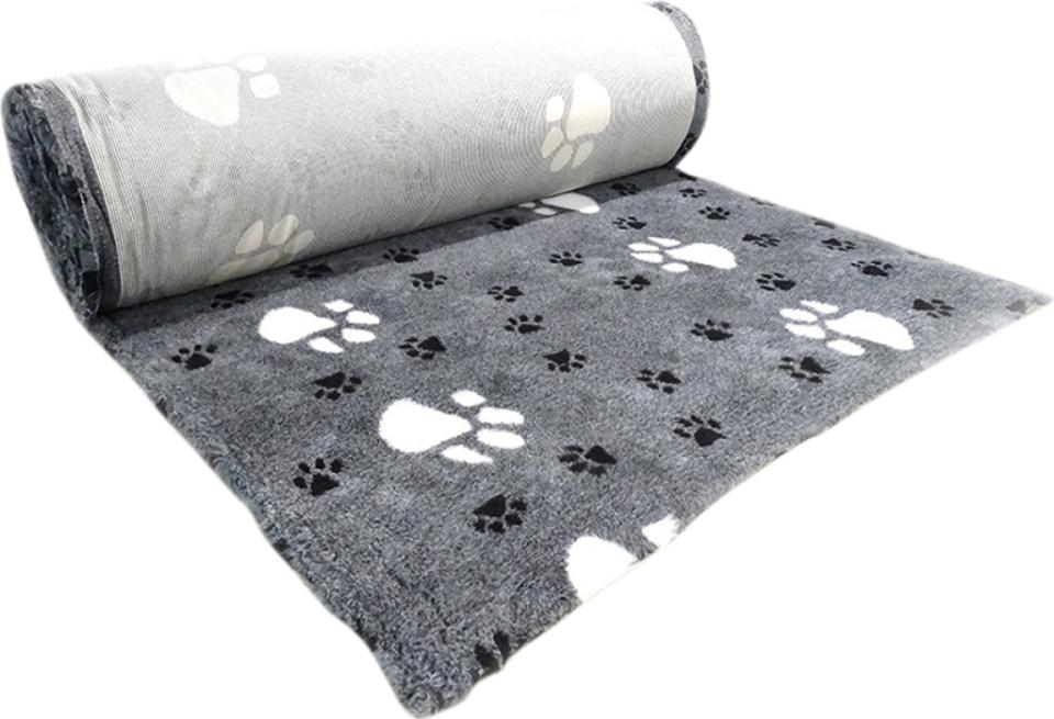 Companion ProFleece carpet roll with paws