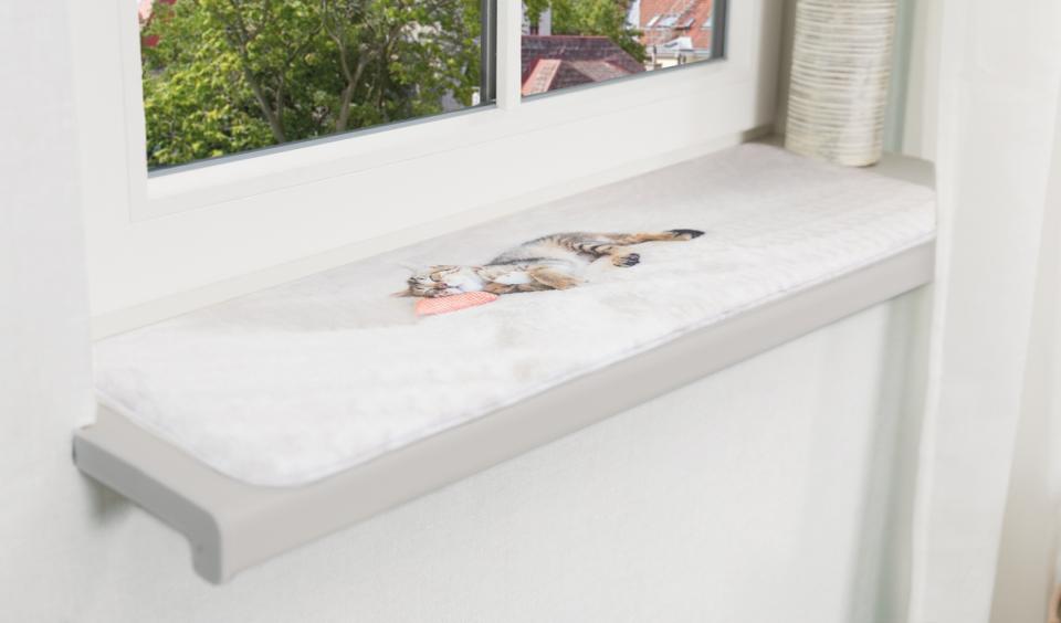 Nani liggemåtte til vindueskarm