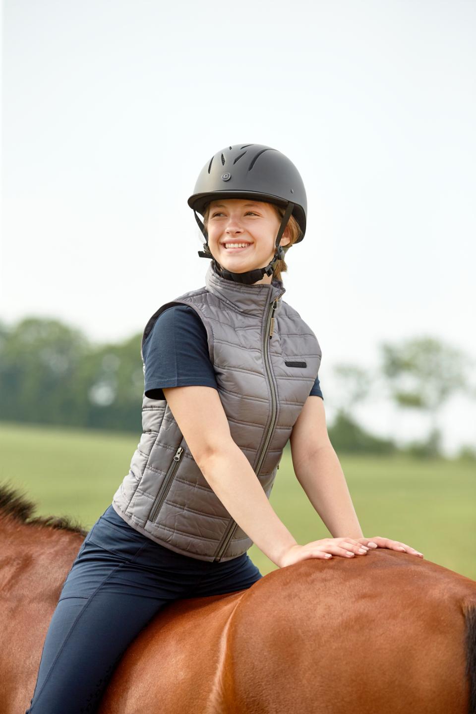 Equipage Henderson hjelm