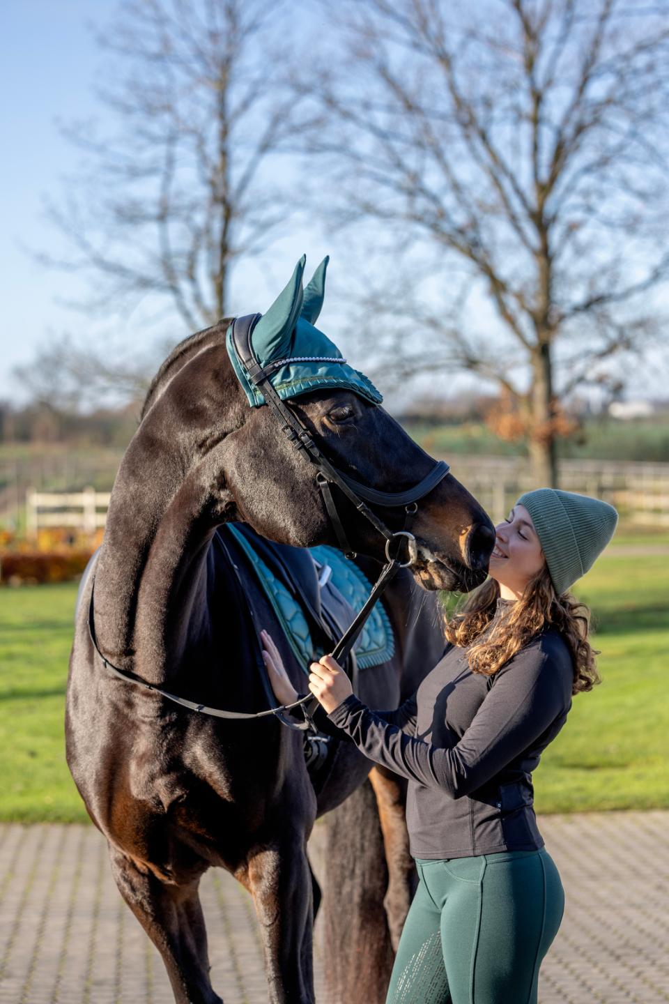 Equipage Vaino strikhue med sten