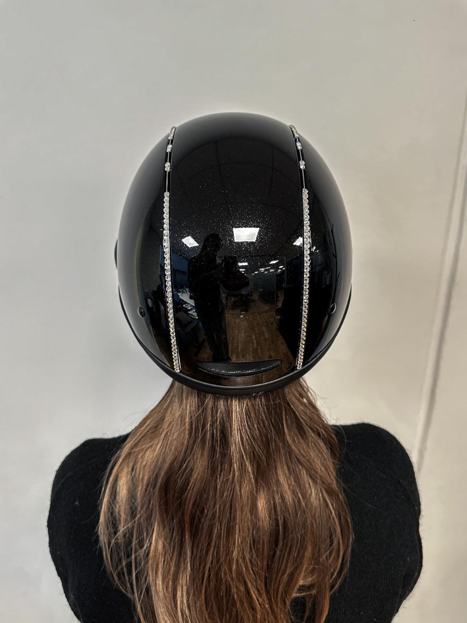 One K MIPS Avancé Lux ridhjälm - skimmer, swarovski pipe