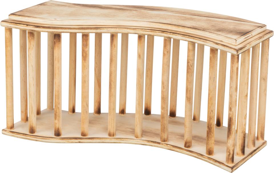 Trixie Høhæk med låg i træ