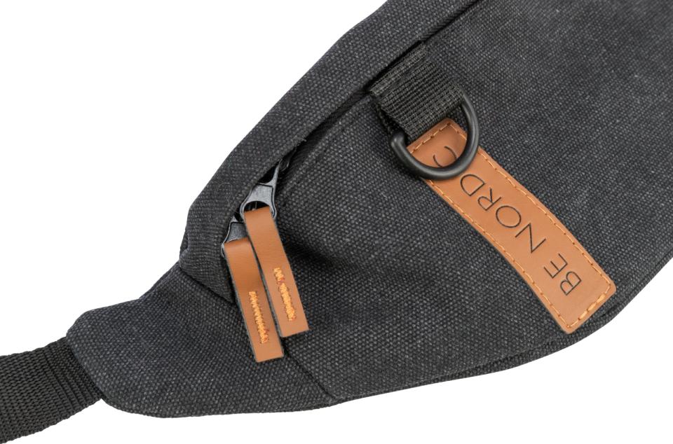 BE NORDIC sling bag, pocket