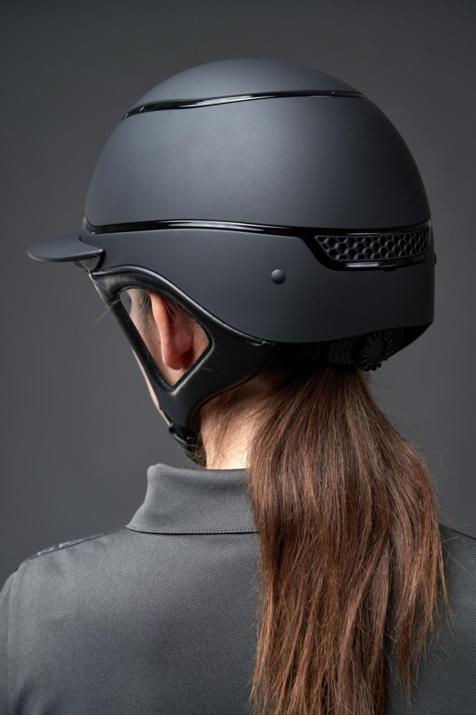 One K Xtreme ridehjelm - Blanke detaljer