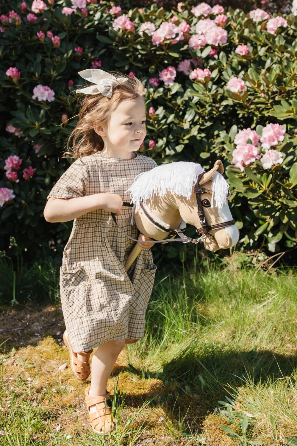 My Hobby Horse martingale, brown