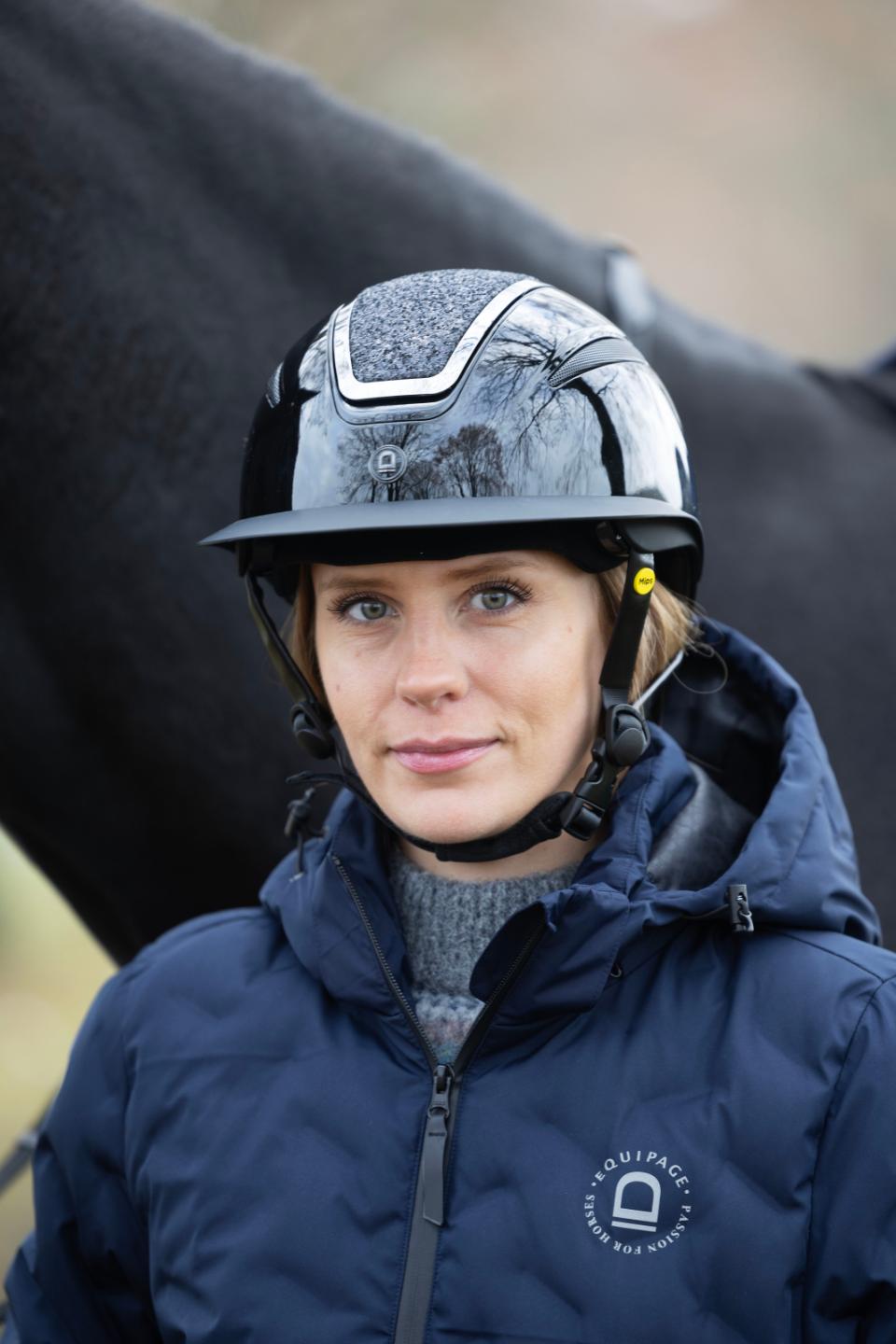 Equipage Mips Guardian Glossy ridhjälm