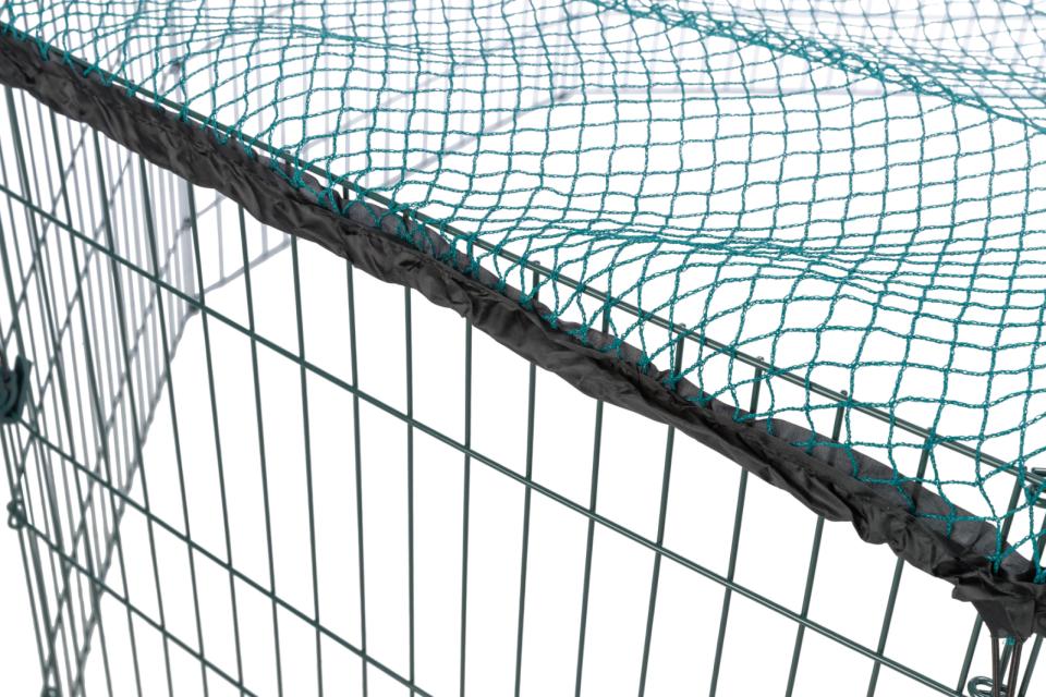 Outdoor Run with Protective Net