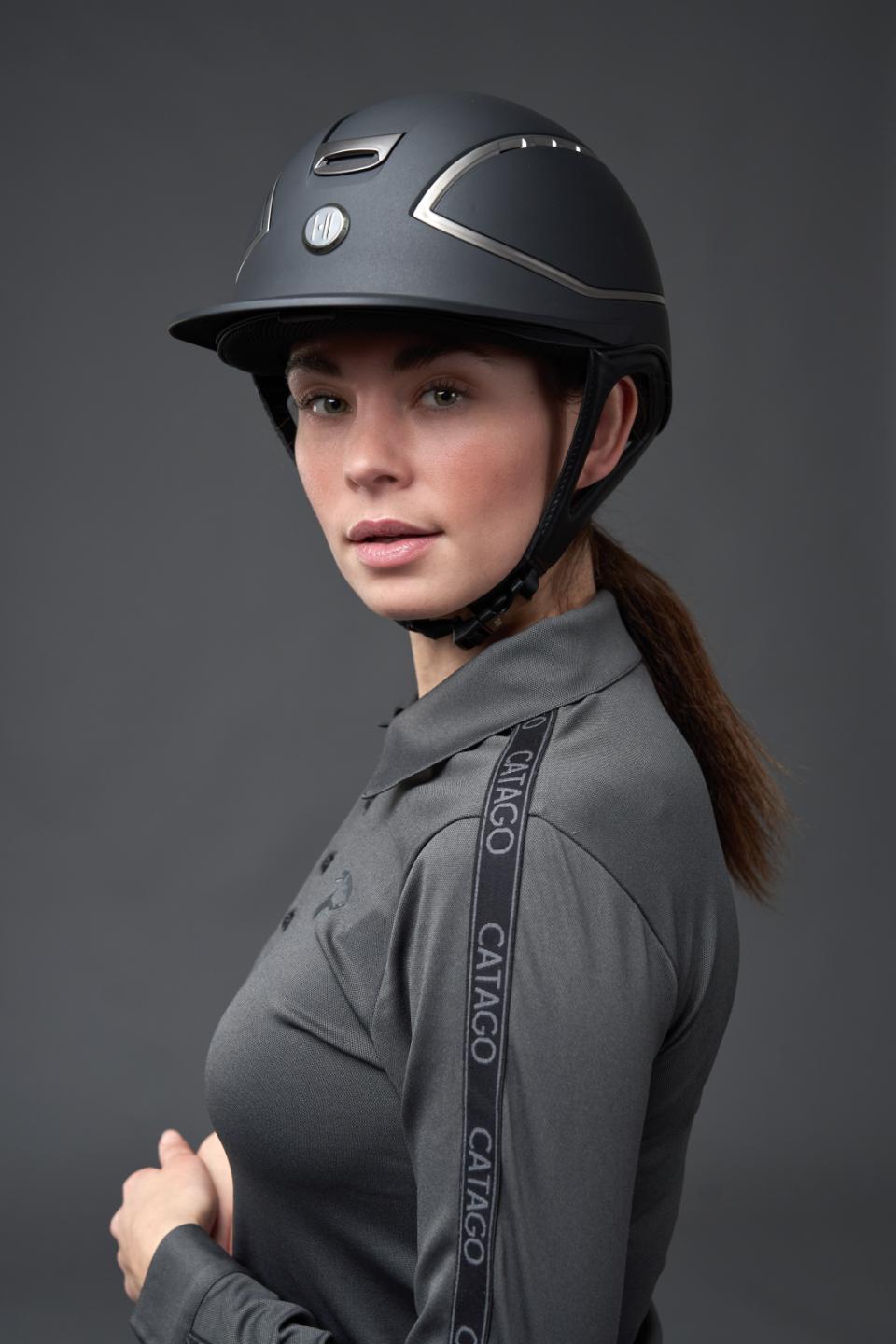 One K Xtreme ridehjelm - detaljer i krom